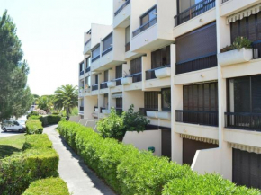 Appartement Le Grau-du-Roi, 2 pièces, 5 personnes - FR-1-250-39
